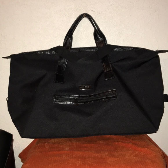 jimmy choo parfums duffle bag
